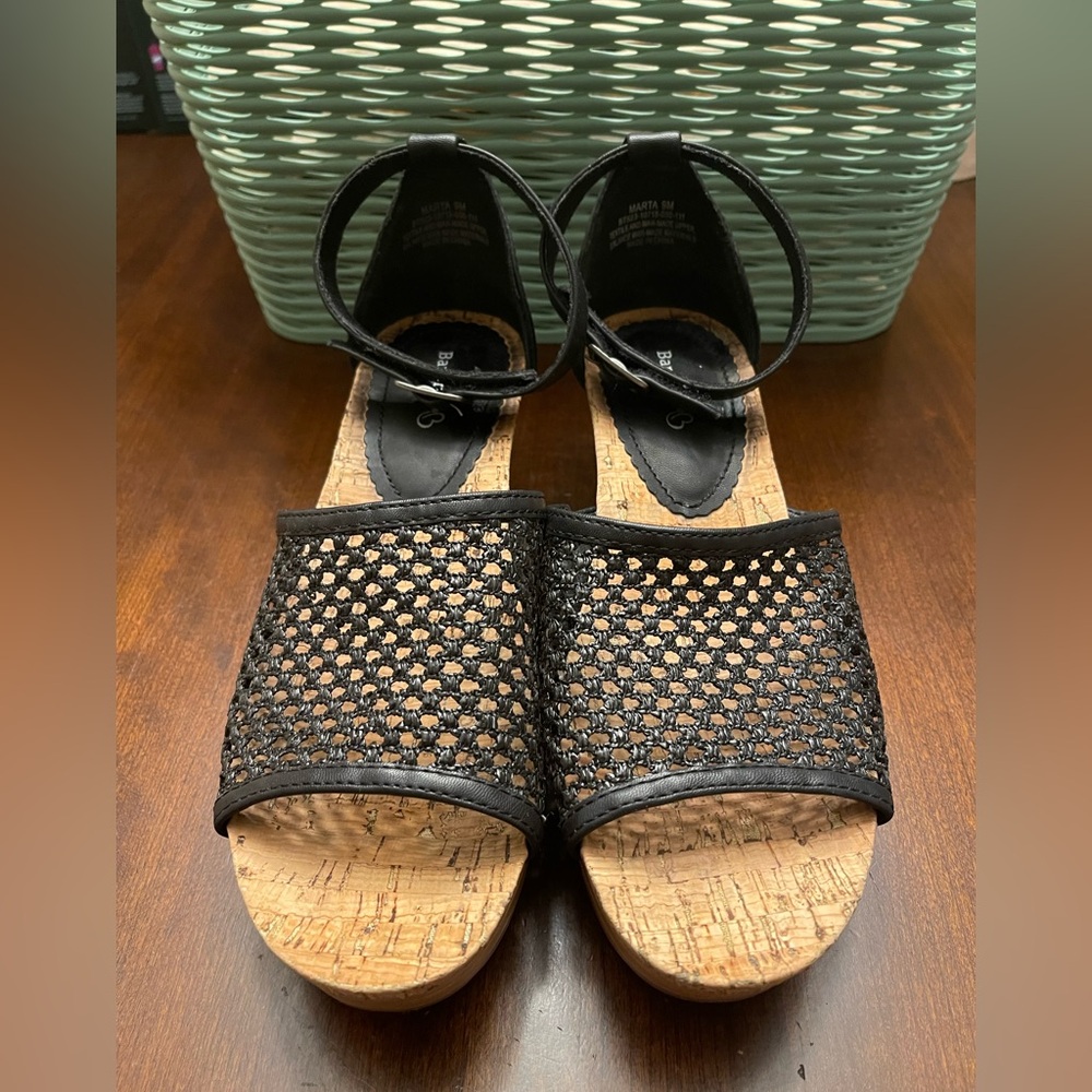 Bare Traps MARTA Women's Sandals SZ 9 Color Black - Picture 2 of 10